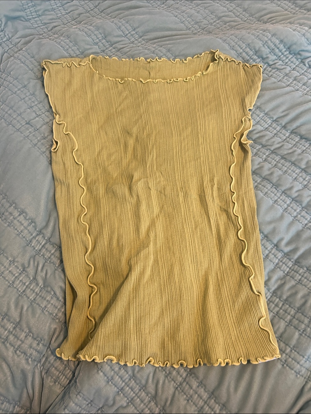 Ruffled Edge Ribbed Tank Top in Light Green
